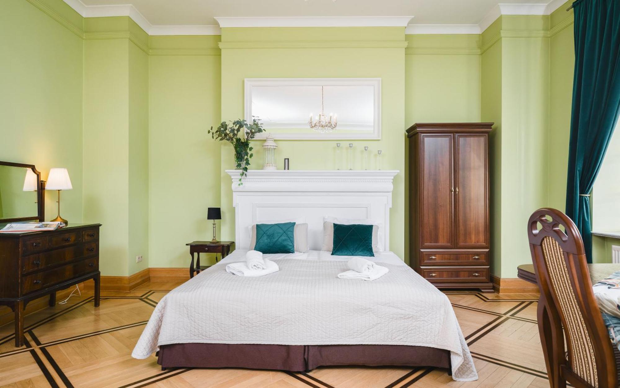 Apartamenty W Palacu Pod Baranami Краків Екстер'єр фото