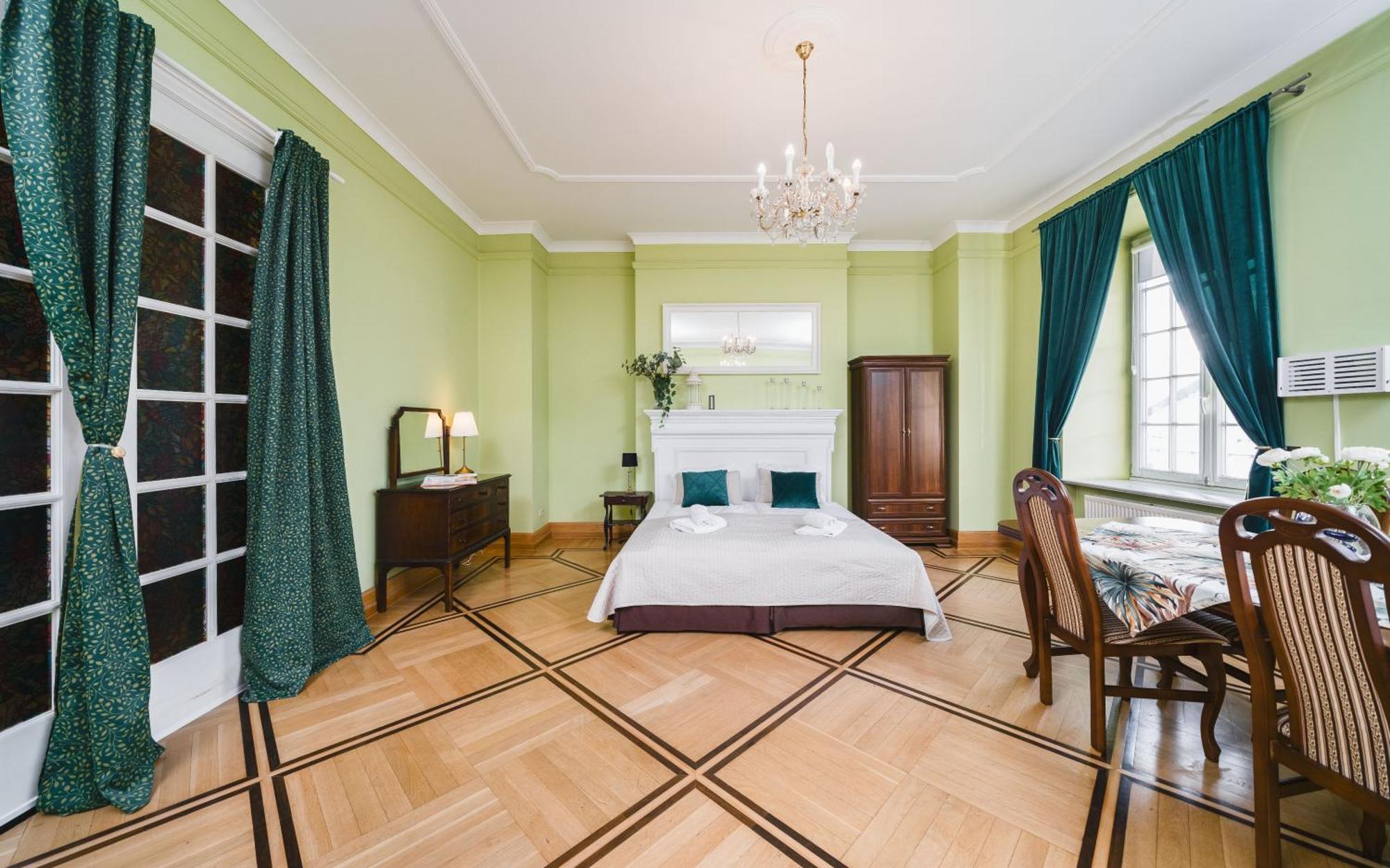 Apartamenty W Palacu Pod Baranami Краків Екстер'єр фото