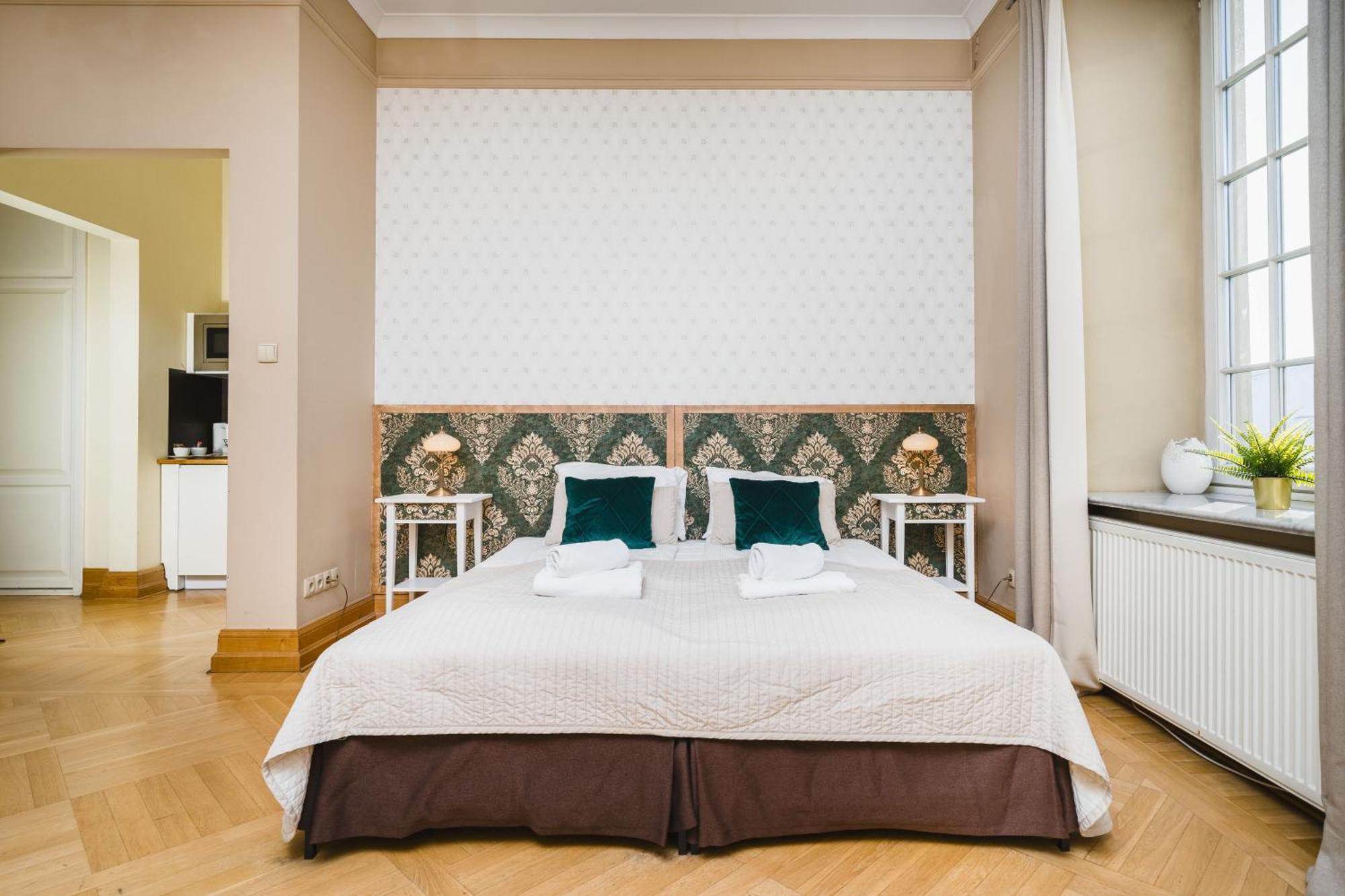 Apartamenty W Palacu Pod Baranami Краків Екстер'єр фото