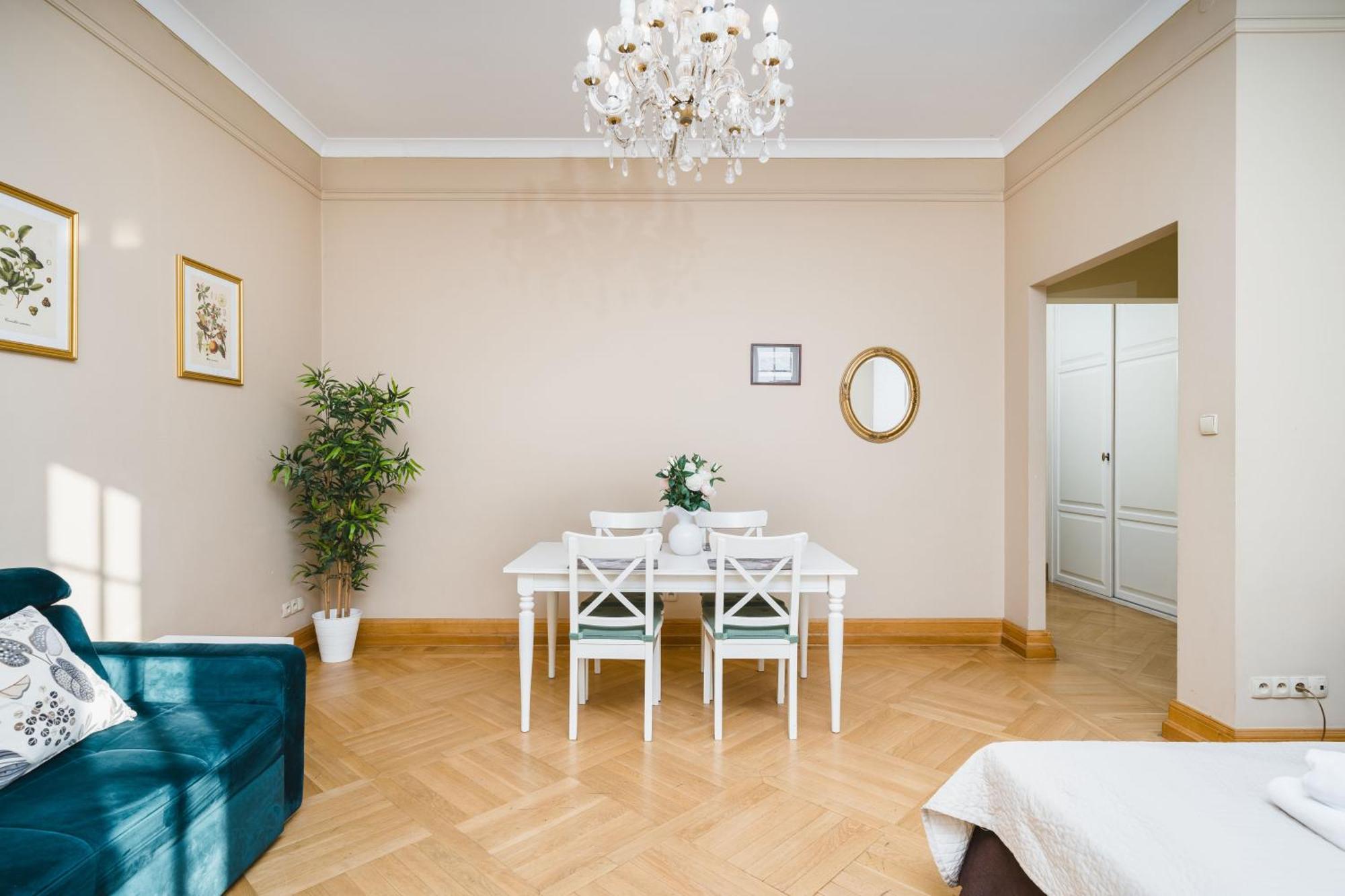Apartamenty W Palacu Pod Baranami Краків Екстер'єр фото